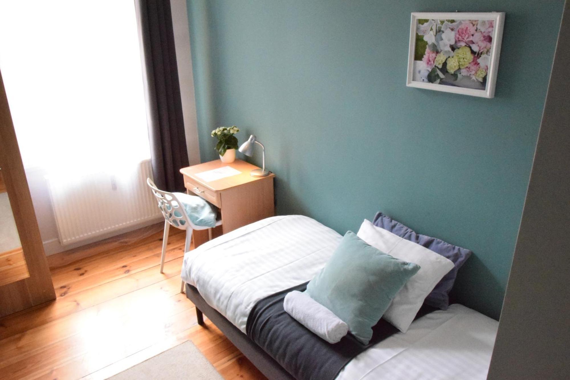 Blooms Inn - City Center Poznan By Friendly Apartments Esterno foto