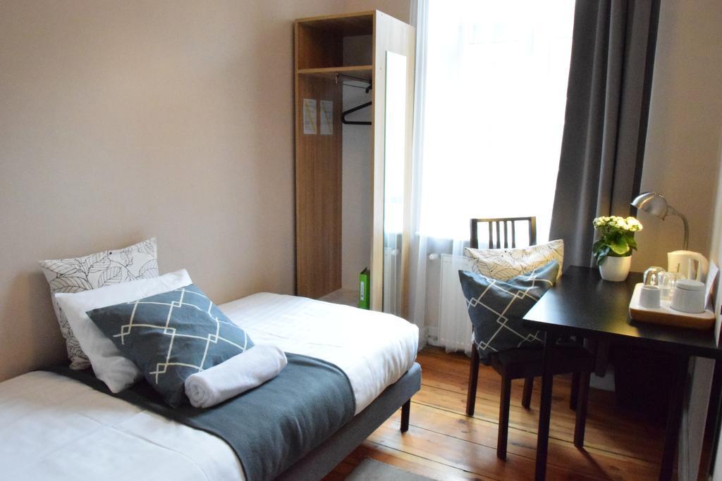 Blooms Inn - City Center Poznan By Friendly Apartments Esterno foto
