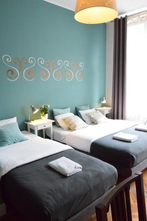 Blooms Inn - City Center Poznan By Friendly Apartments Esterno foto