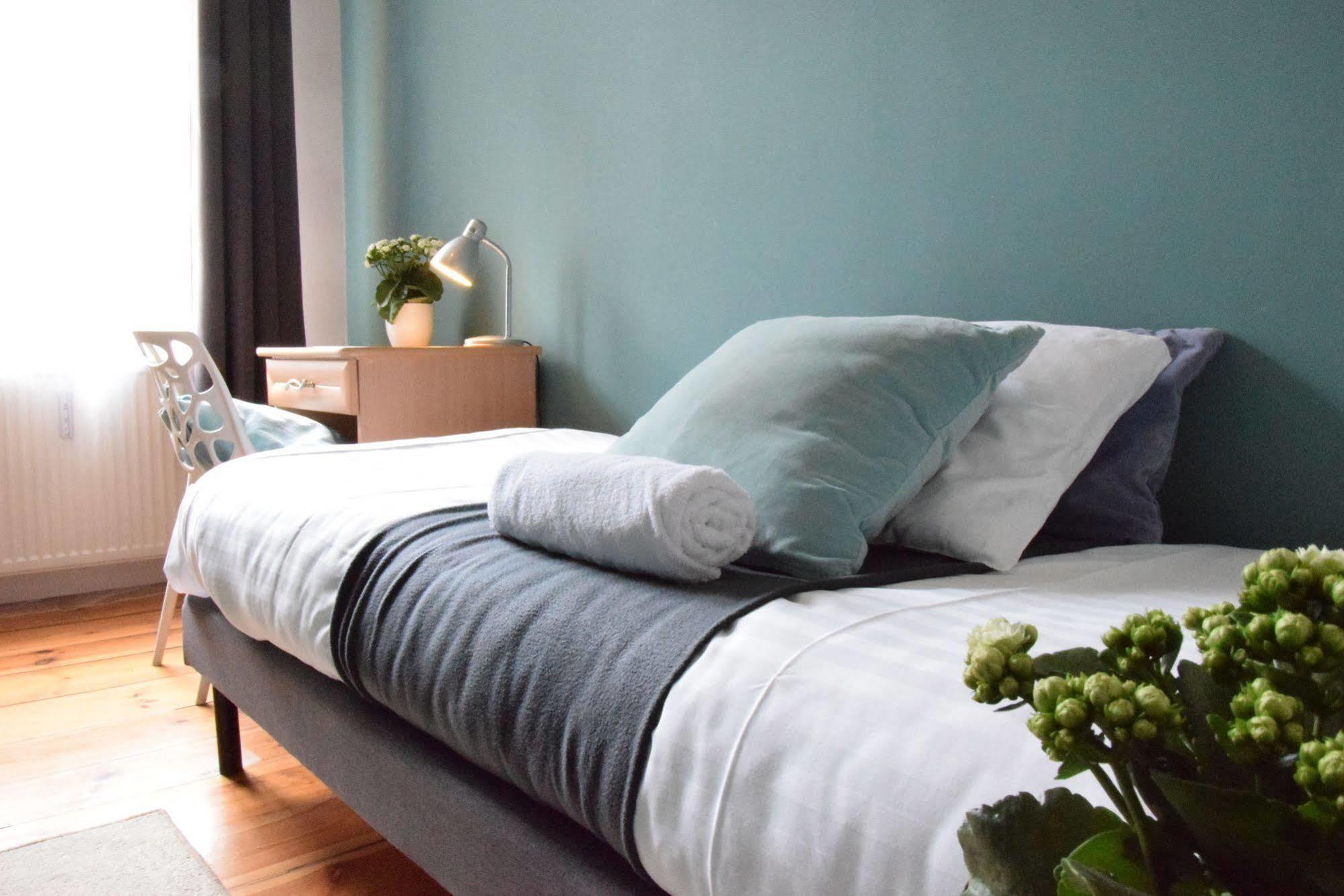 Blooms Inn - City Center Poznan By Friendly Apartments Esterno foto